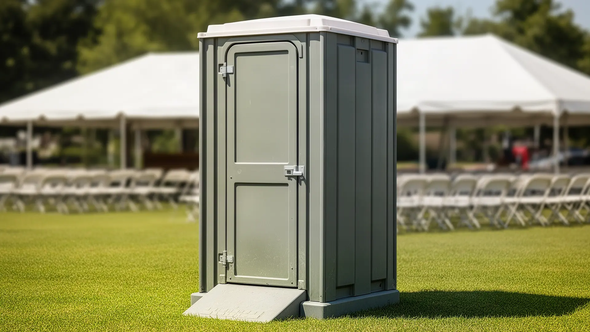 Clean porta potty unit from Cherry Canyon Porta Potties in Brisbane, CA